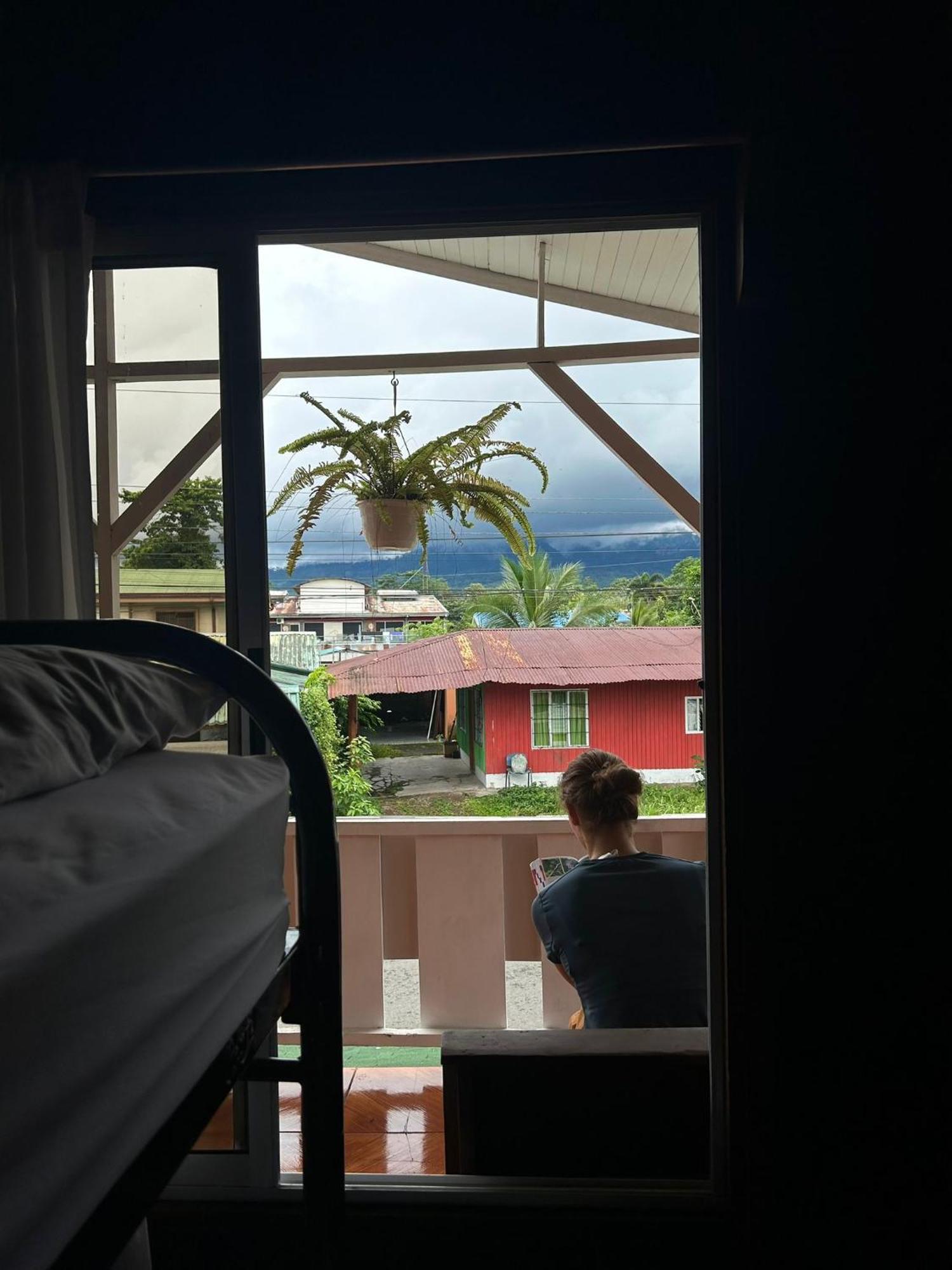 Alpha Arenal Hostel La Fortuna Eksteriør bilde